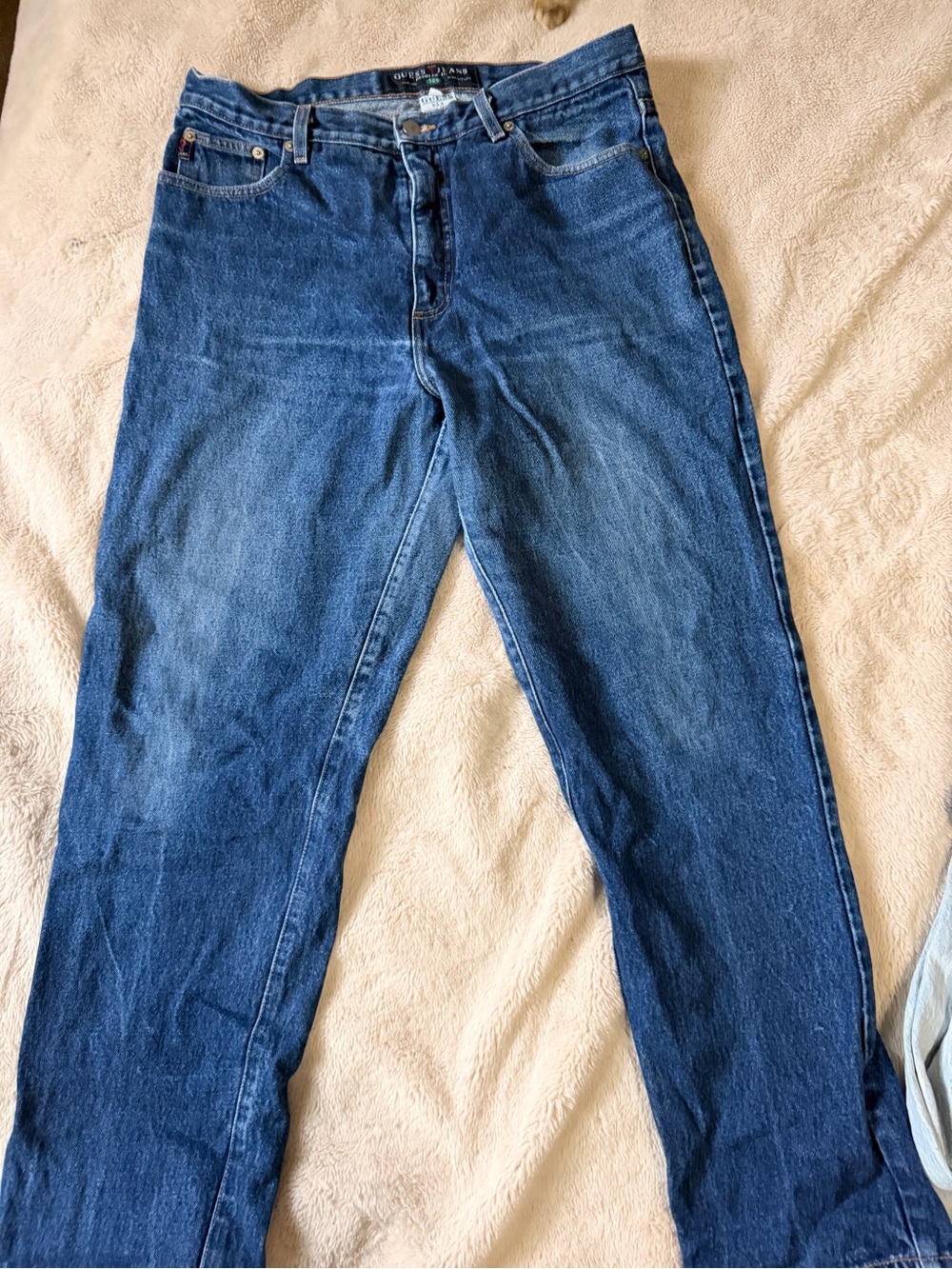 Guess Men's Classic Blue Relaxed Jeans